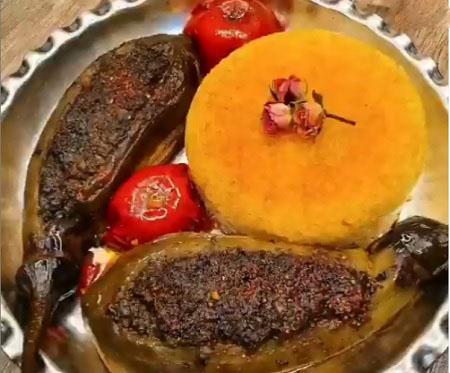 2 روش طرز تهیه بادمجان کباب گیلانی