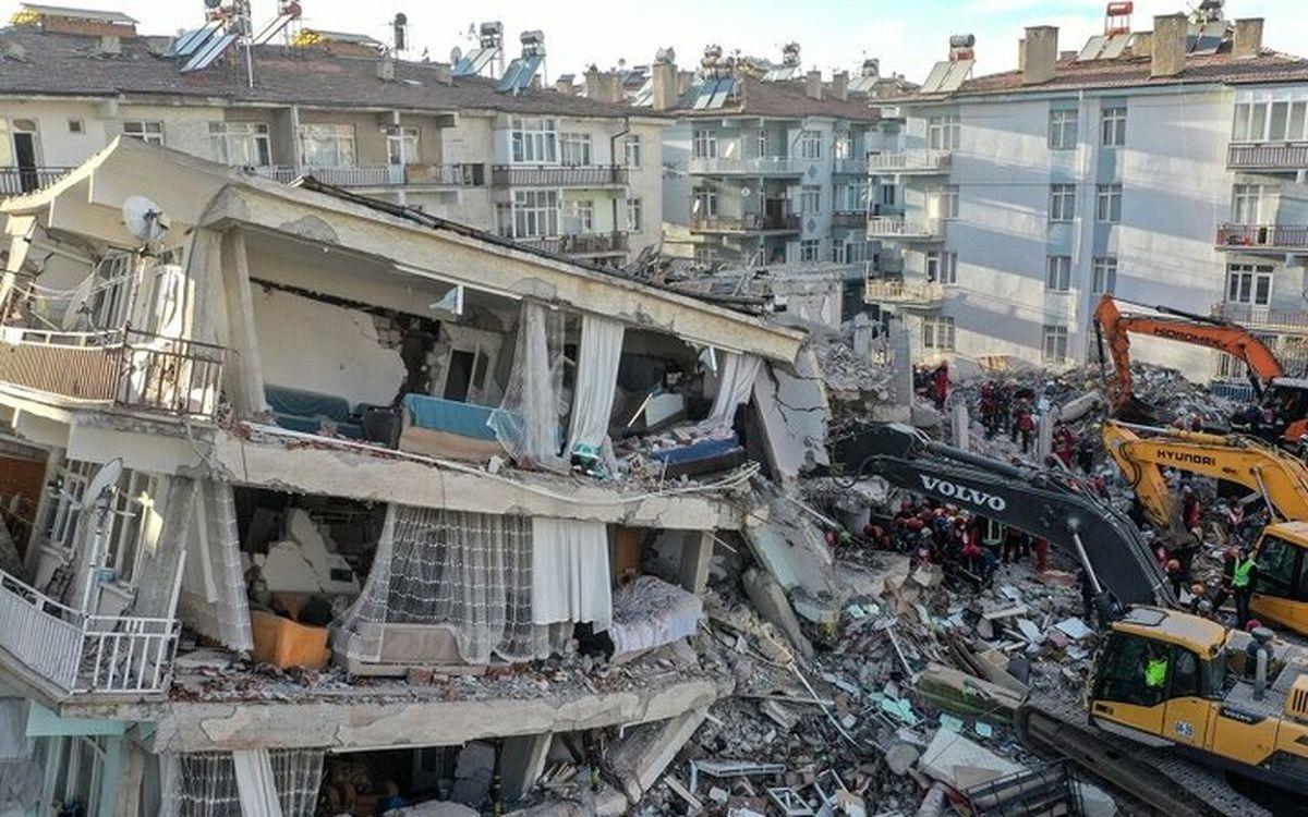  اگر دلش را نداری نبین! | عکسی از زلزله ترکیه که دل همه را ه در آورد