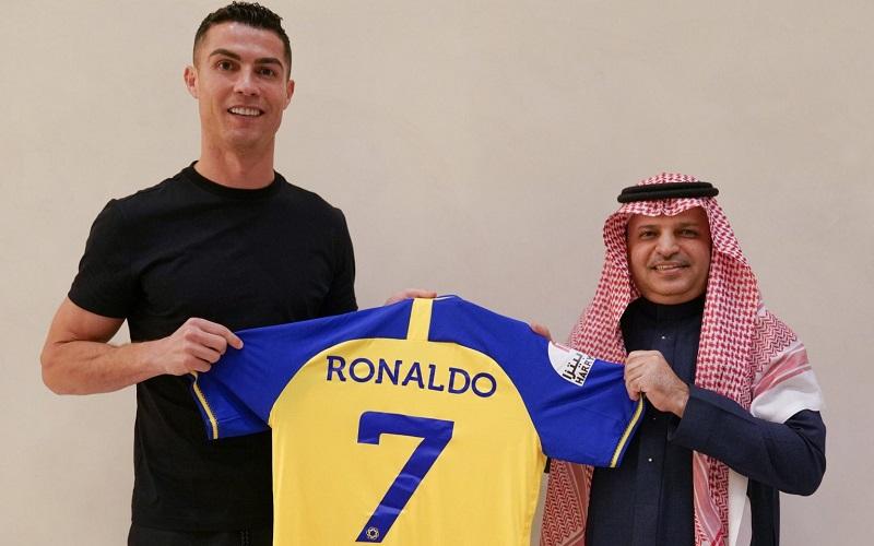 رونالدو با باشگاه النصر به توافق رسید | رونالدو حضورش در تیم النصر را تایید کرد